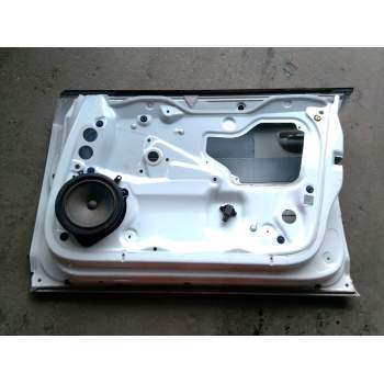 Recambio de puerta delantera derecha para audi a3 sportback (8pa) 1.6 tdi referencia OEM IAM 8P4831052A  