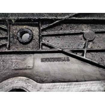 Recambio de tapa balancines para renault scenic ii confort dynamique referencia OEM IAM 8200303546  