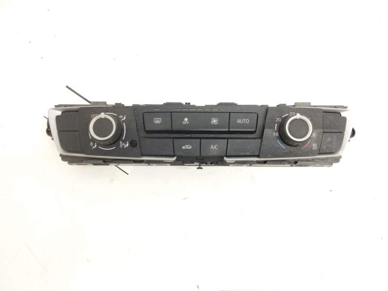 Recambio de mando climatizador para bmw serie 1 lim. (f20/f21) referencia OEM IAM 938404601  