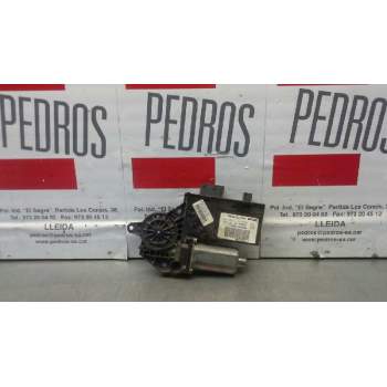 MOTOR ELEVALUNAS DELANTERO IZQUIERDO 0130821767 