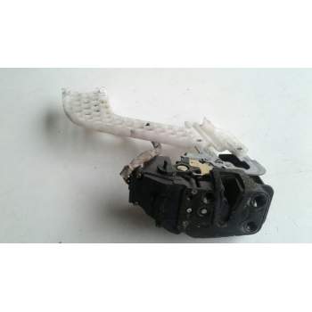 Recambio de cerradura puerta trasera derecha para kia cerato 2.0 ex crdi familiar (5-ptas.) referencia OEM IAM   