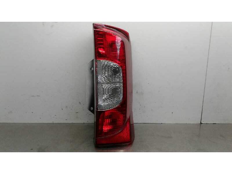 Recambio de piloto trasero derecho para peugeot bipper referencia OEM IAM 9972212351  