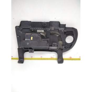 Recambio de tapa motor para volkswagen polo classic (6v2) referencia OEM IAM 03C103925  