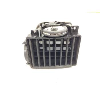 Recambio de aireador central para chevrolet epica 2.0 diesel cat referencia OEM IAM 80480148  