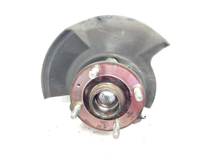 Recambio de mangueta delantera izquierda para chevrolet epica 2.0 diesel cat referencia OEM IAM V250  