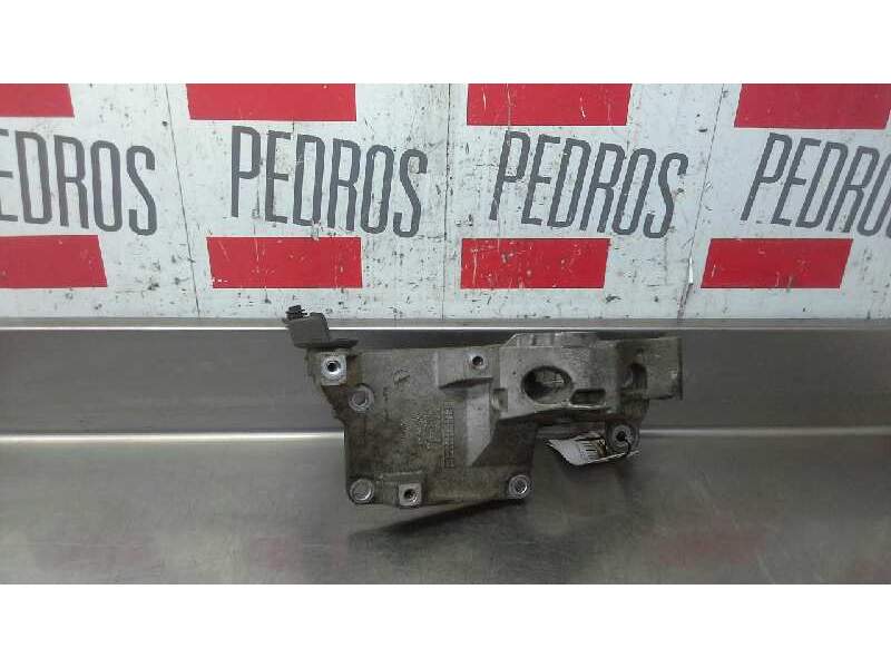 Recambio de soporte compresor de aire acondicionado para seat ibiza (6l1) stella referencia OEM IAM 038903143R  
