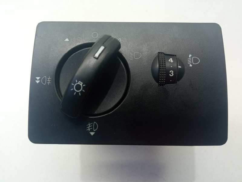 Recambio de mando luces para ford focus berlina (cap) ambiente (d) referencia OEM IAM 4M5T13A024LA 1318961 