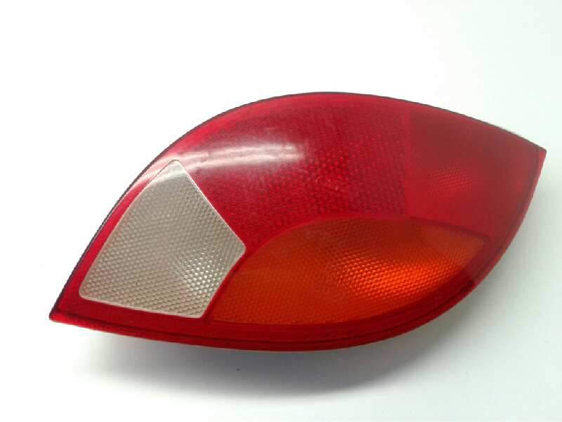 Recambio de piloto trasero derecho para ford ka (ccq) básico referencia OEM IAM 97KG13A602 393666 1105788