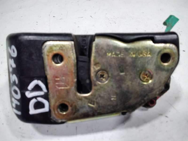 Recambio de cerradura puerta delantera derecha para chrysler voyager (gs) 2.5 td referencia OEM IAM 04675584  