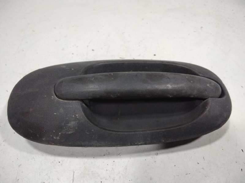 Recambio de maneta exterior trasera derecha para chrysler voyager (gs) 2.5 td referencia OEM IAM 04717402  