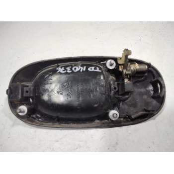 Recambio de maneta exterior trasera derecha para chrysler voyager (gs) 2.5 td referencia OEM IAM 04717402  