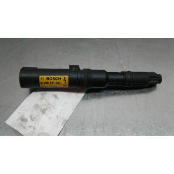 Recambio de bobina encendido para renault laguna ii (bg0) 1.8 cat referencia OEM IAM 0986221001 BOSCH 