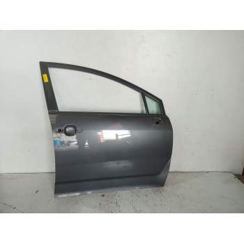 PUERTA DELANTERA DERECHA 670010F010 