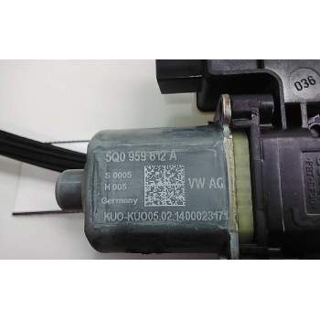 Recambio de elevalunas trasero derecho para seat leon st (5f8) reference referencia OEM IAM 5Q0959812A  