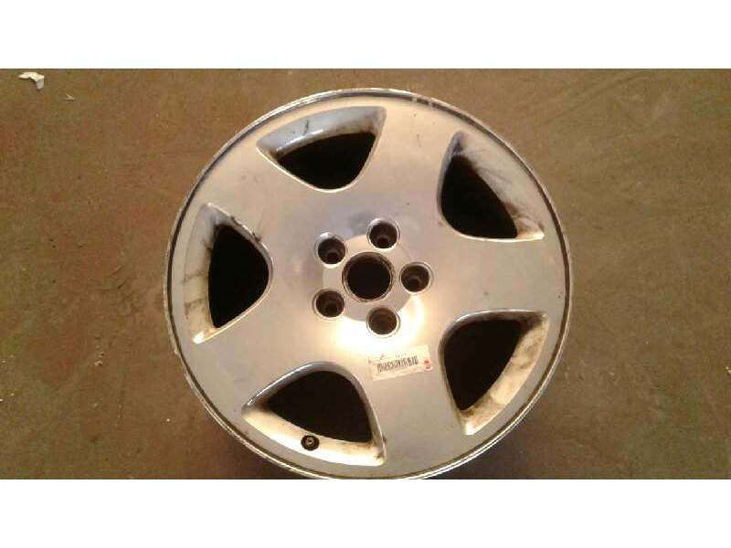 Recambio de llanta aluminio para audi a8 (d2) 3.7 quattro referencia OEM IAM 17 5 TORNILLOS  