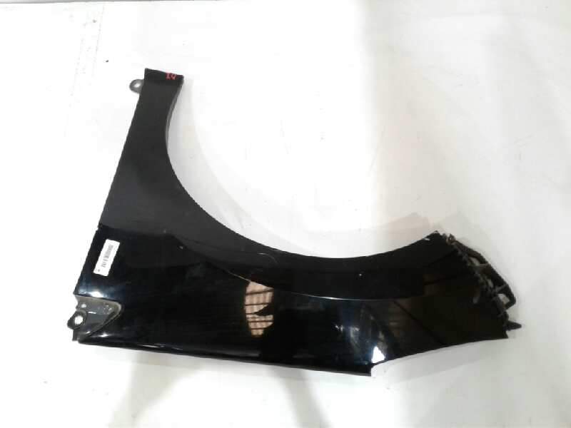 Recambio de aleta delantera izquierda para peugeot 308 confort referencia OEM IAM 7840W1  