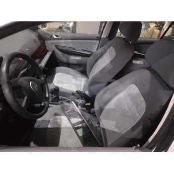 skoda fabia (6y2/6y3) del año 2002