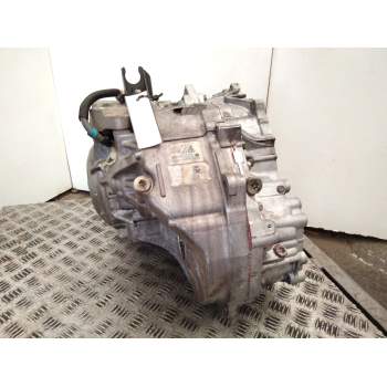 Recambio de caja cambios para volvo s80 berlina d5 momentum referencia OEM IAM 30681296  