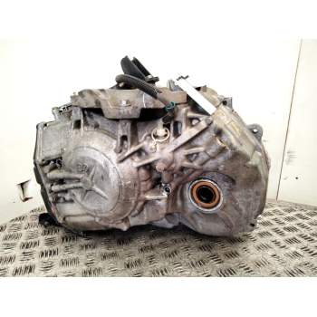 Recambio de caja cambios para volvo s80 berlina d5 momentum referencia OEM IAM 30681296  