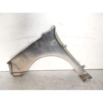 Recambio de aleta delantera derecha para renault scenic ii dynamique referencia OEM IAM   