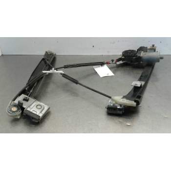 ELEVALUNAS DELANTERO DERECHO 1S71F23200BX 
