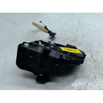 Recambio de cerradura puerta trasera izquierda para ford kuga i 2.0 tdci referencia OEM IAM 8V4AS2613  