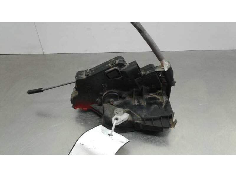 Recambio de cerradura puerta delantera derecha para bmw serie 3 berlina (e46) 330d referencia OEM IAM   
