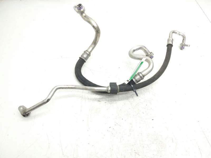 Recambio de tubos aire acondicionado para land rover velar referencia OEM IAM JX7319N601BA  
