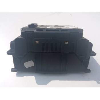 Recambio de pantalla multifuncion para opel astra h berlina cosmo referencia OEM IAM 13111165  