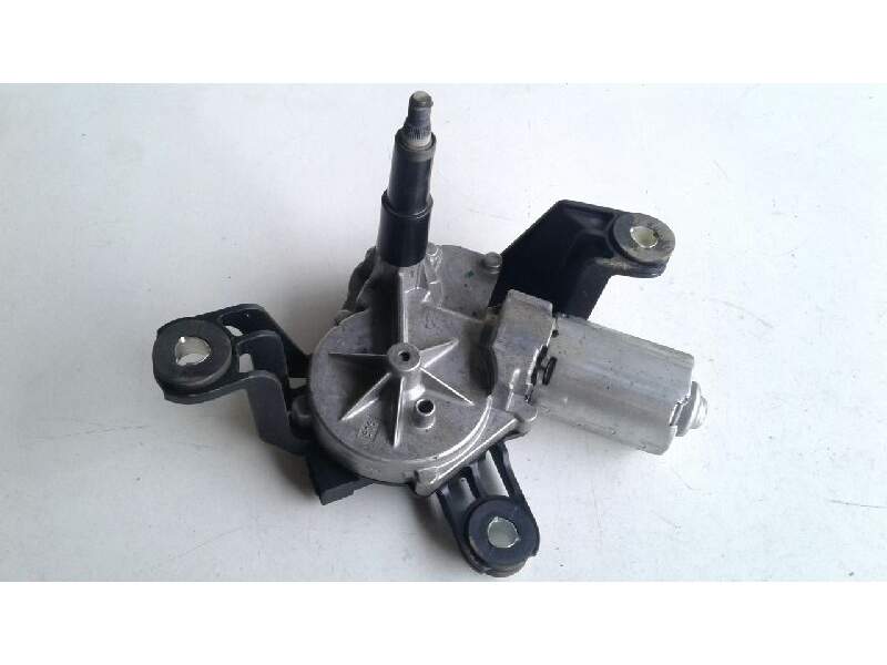 Recambio de motor limpia trasero para opel astra h berlina cosmo referencia OEM IAM   