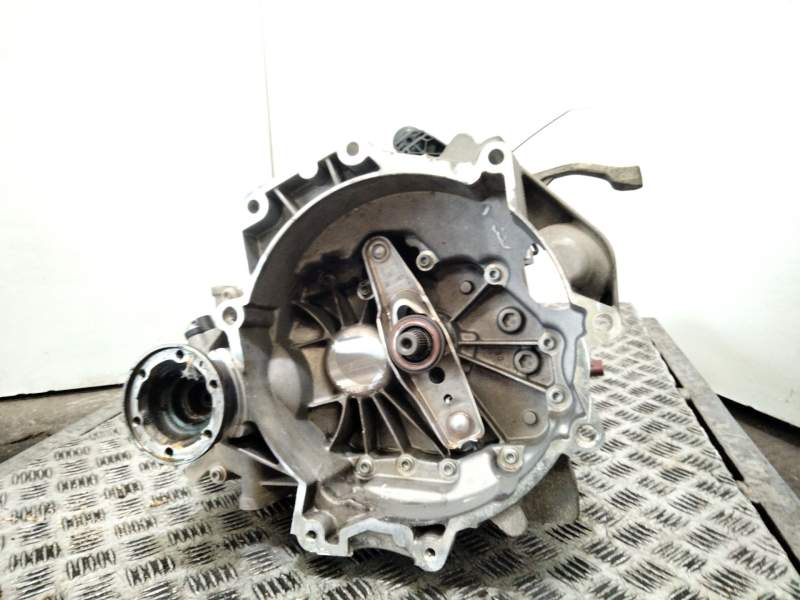 Recambio de caja cambios para skoda fabia (5j2 ) 1.2 referencia OEM IAM 02T301103AB  