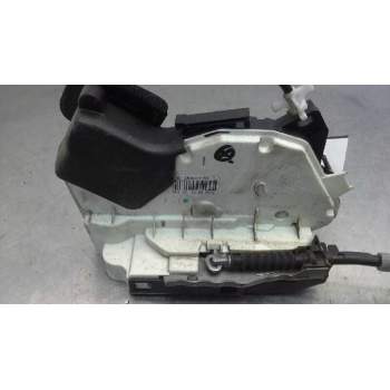 Recambio de cerradura puerta delantera derecha para volkswagen polo (6r1) advance referencia OEM IAM 5K1837016B  