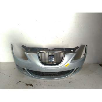 Recambio de paragolpes delantero para seat leon (1p1) 1.9 tdi referencia OEM IAM 1P0807221  