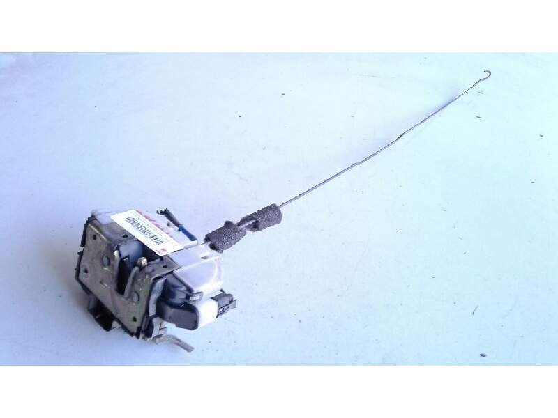 Recambio de cerradura puerta delantera derecha para volkswagen polo berlina (6n1) básico referencia OEM IAM 6N1837016D  