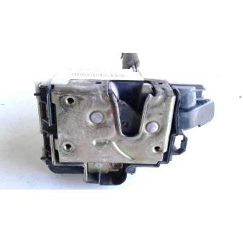 Recambio de cerradura puerta delantera derecha para volkswagen polo berlina (6n1) básico referencia OEM IAM 6N1837016D  
