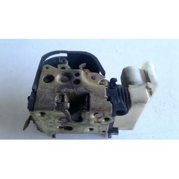 Recambio de cerradura puerta delantera izquierda para fiat punto berlina (176) 60 sx referencia OEM IAM   