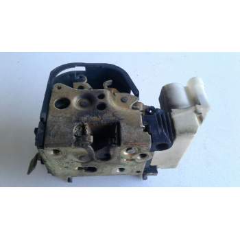 Recambio de cerradura puerta delantera izquierda para fiat punto berlina (176) 60 sx referencia OEM IAM   