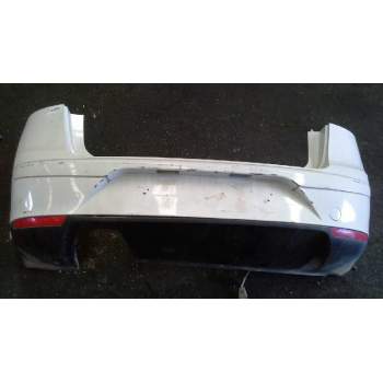 PARAGOLPES TRASERO 
