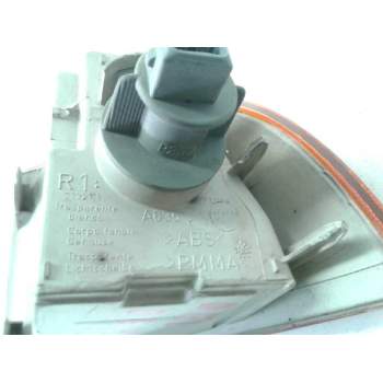 Recambio de piloto delantero derecho para fiat punto berlina (176) 60 sx referencia OEM IAM A635  