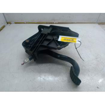 PEDAL EMBRAGUE 465105948R 