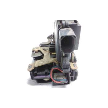Recambio de cerradura puerta trasera derecha para volkswagen golf iv berlina (1j1) básico referencia OEM IAM 3B4839016A  