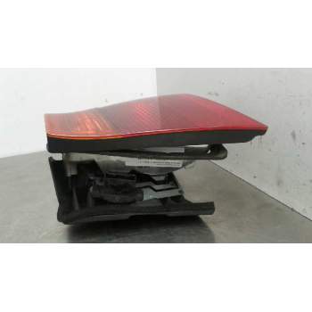 Recambio de piloto trasero derecho para bmw serie 3 berlina (e46) 320d referencia OEM IAM 63.2-8383100  