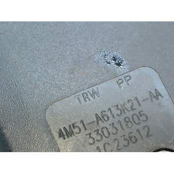 Recambio de enganche cinturon trasero derecho para ford kuga i 2.0 tdci referencia OEM IAM 4M51A613K21AA  