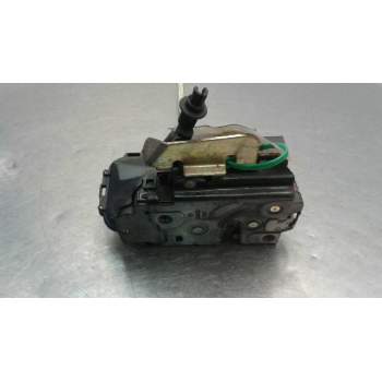 CERRADURA PUERTA DELANTERA DERECHA 4B1837016 