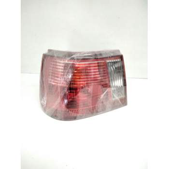 Recambio de piloto trasero izquierdo para seat ibiza (6k1) select referencia OEM IAM 6K6945111G 6K6945095J 