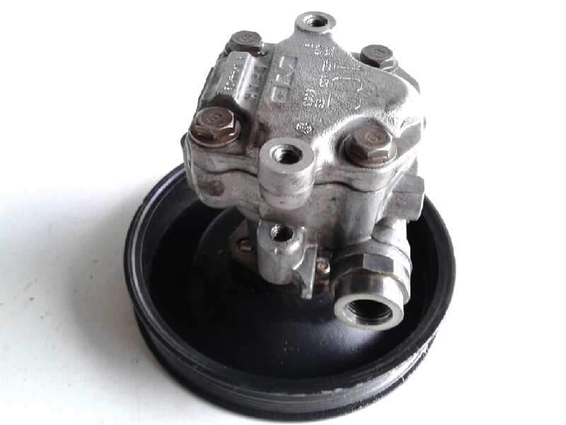 Recambio de bomba direccion para nissan atleon referencia OEM IAM   