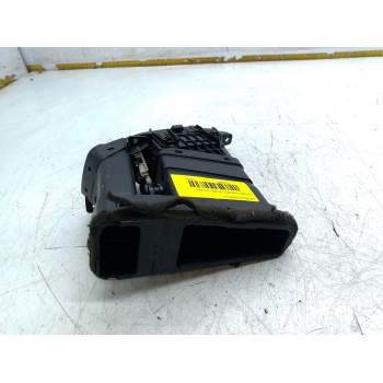Recambio de aireador derecho para kia cee´d sw (ed) 1.6 crdi 115 referencia OEM IAM 974901H000  