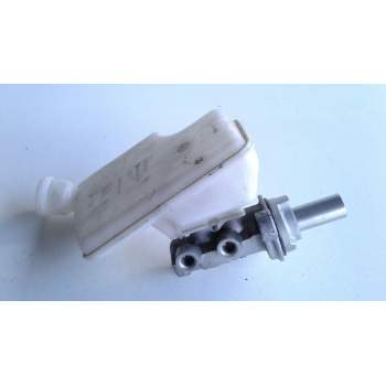 Recambio de bomba freno para citroën c3 tonic referencia OEM IAM 24654A640  