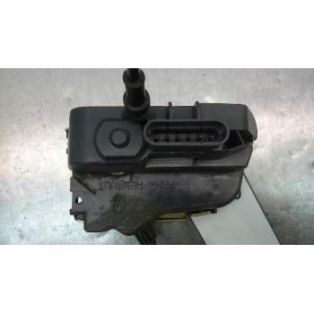 Recambio de cerradura puerta trasera izquierda para renault scenic ii 1.9 dci diesel referencia OEM IAM   