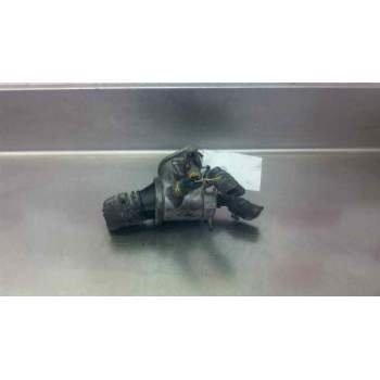 Recambio de caja termostato para opel vectra c berlina design referencia OEM IAM V705588  